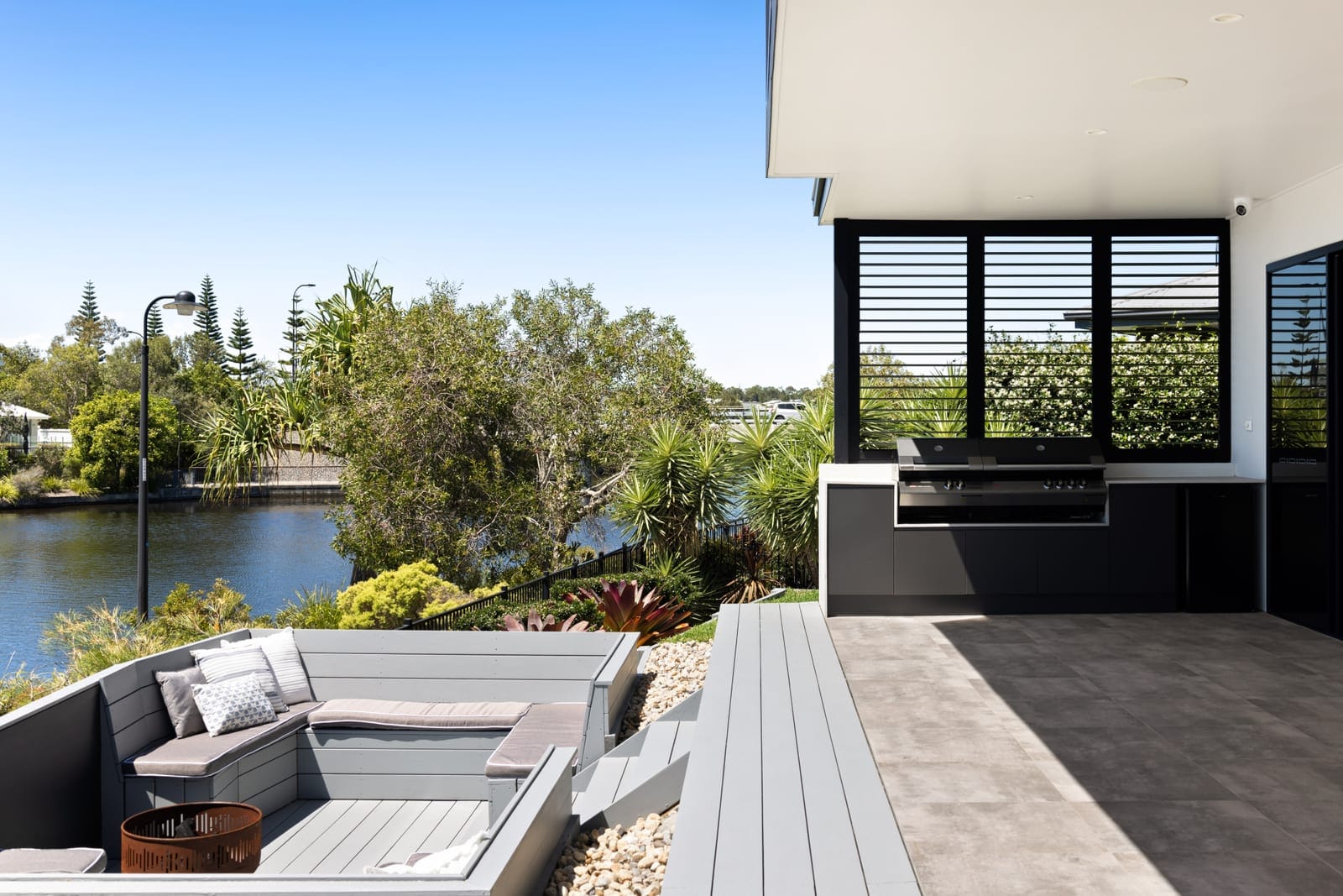 Bespoke Waterfront Luxury: 22-Metre-Wide Water Frontage