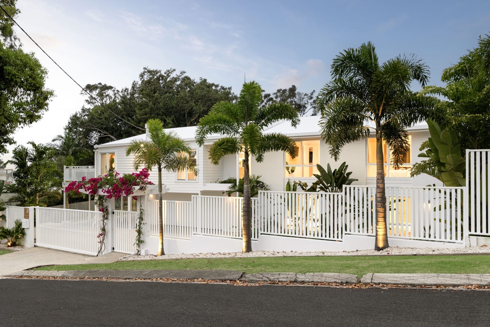 Coastal Mountain Top Family Entertainer