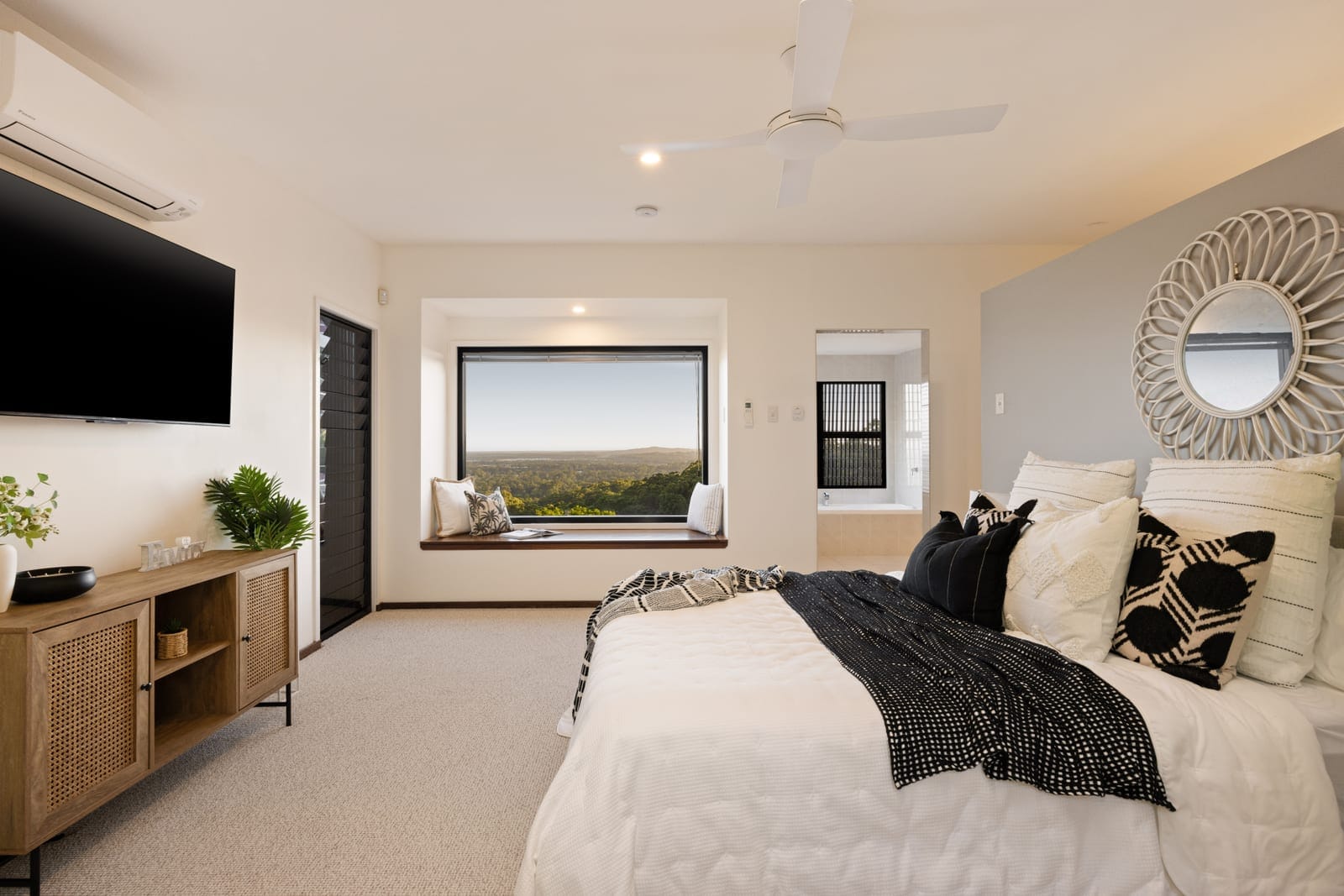 Design Excellence, Stunning Panoramic Views