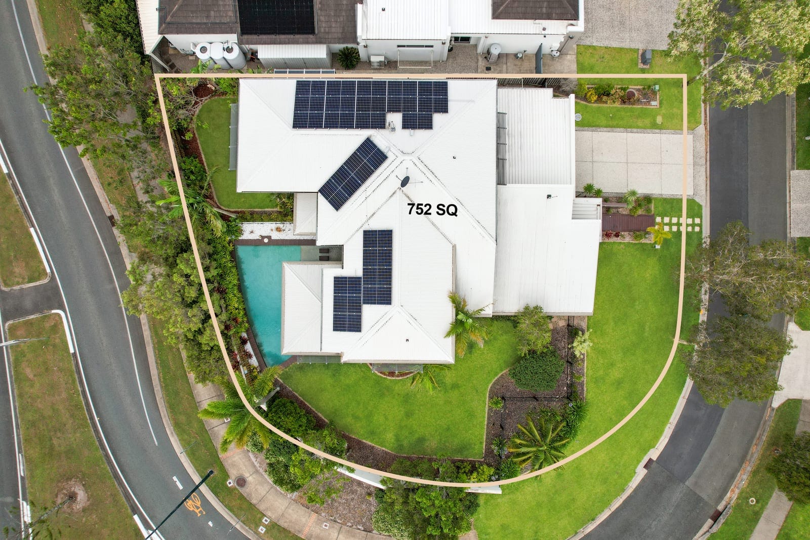 Refined Family Living with Lagoon Pool and Stunning Outdoor Entertaining