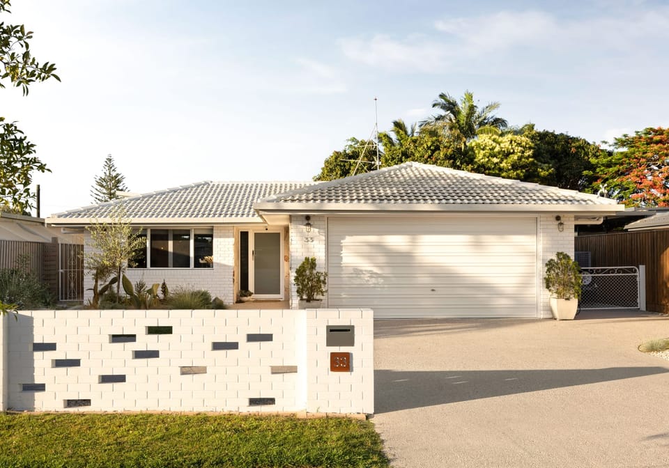 Lifestyle GOLD: Presentation & Location SHINE!