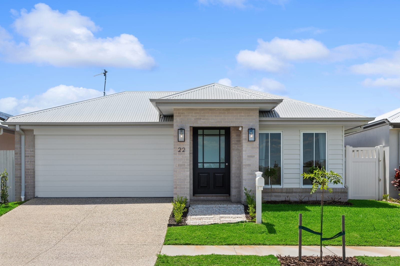 SOLD by Team Cassie Kennedy!