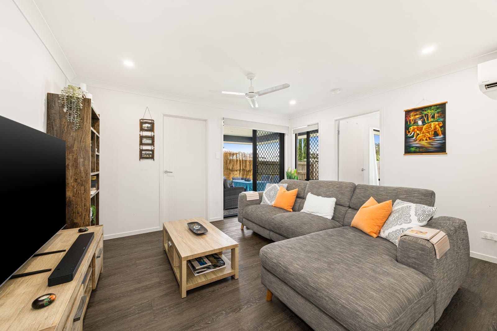 Modern Duplex – Quiet, Private, Perfect