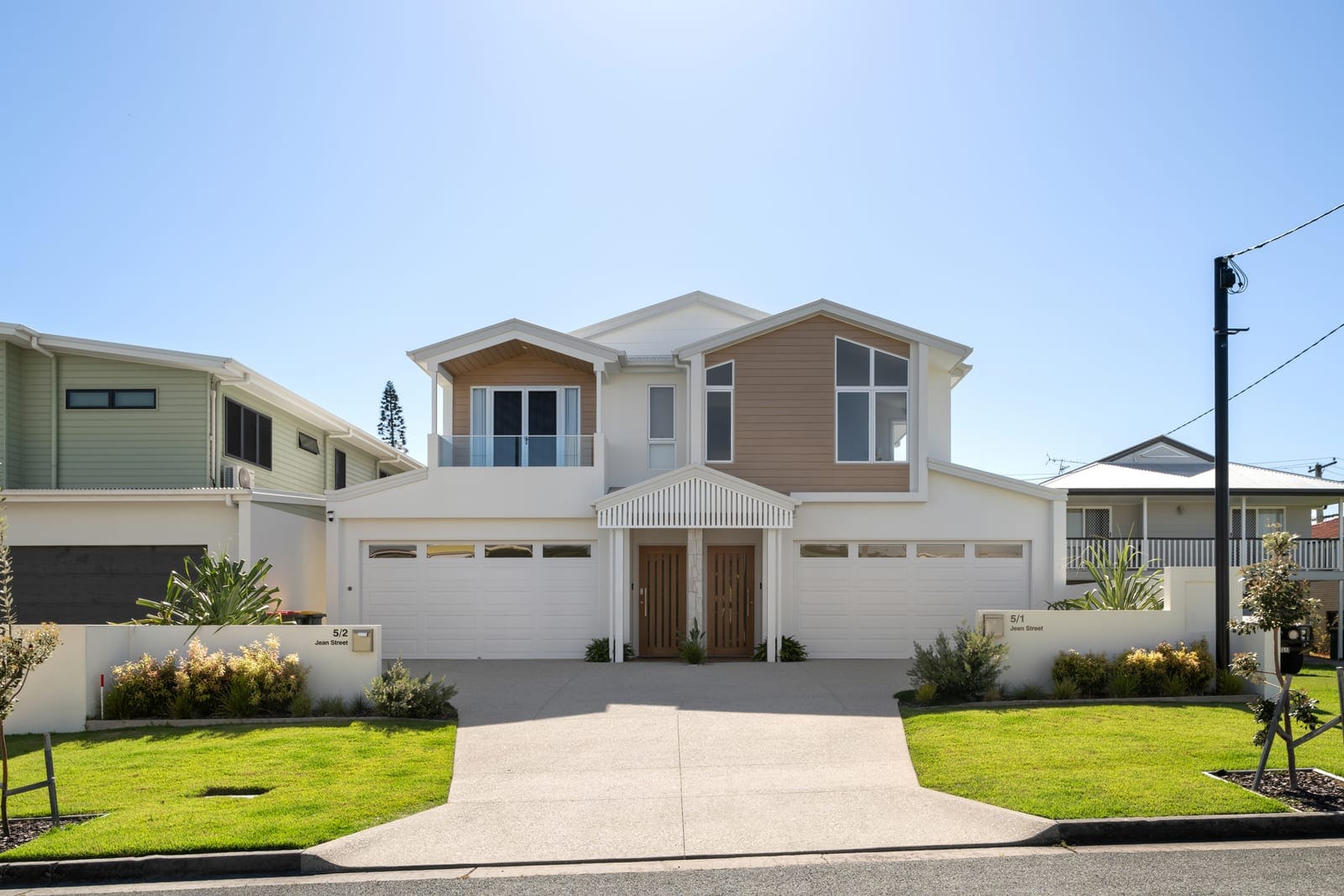 Brand-new Luxury Home, Ocean views, Lifestyle and Location