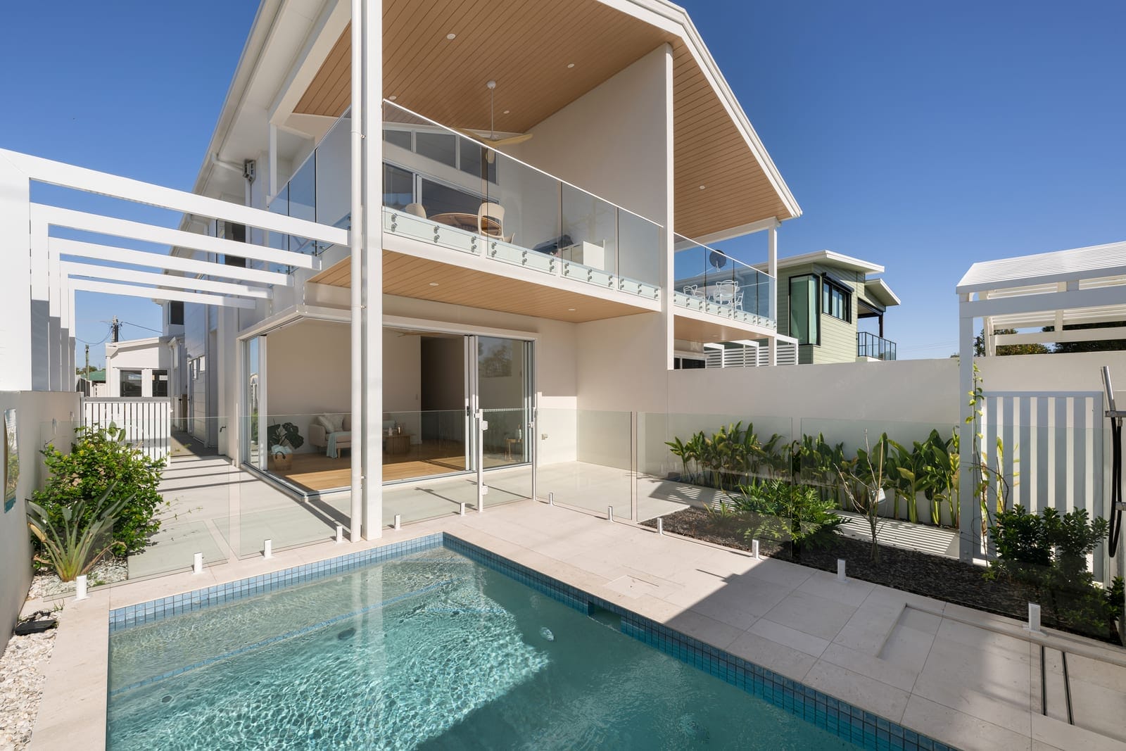 Brand-new Luxury Home, Ocean views, Lifestyle and Location
