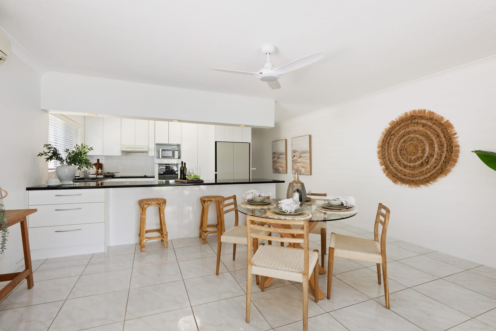 Prime Airbnb or Investment Opportunity by the River