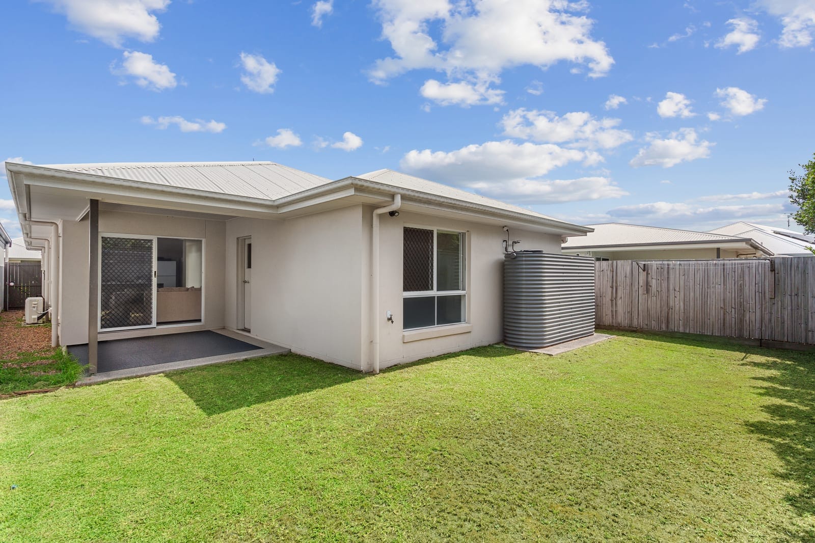 SOLD by Team Cassie Kennedy!