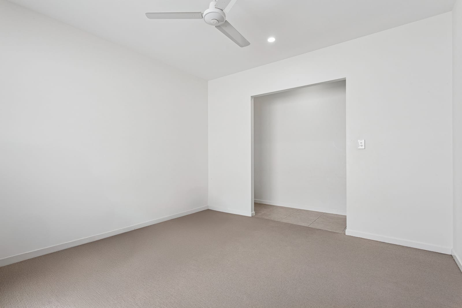 SOLD by Team Cassie Kennedy!