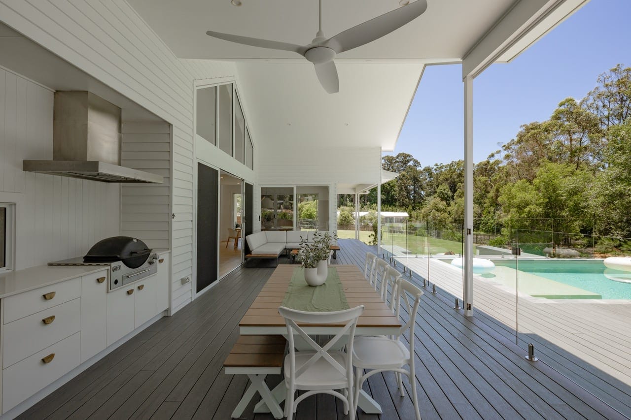 Acreage to Ocean: Best of Both Worlds!
