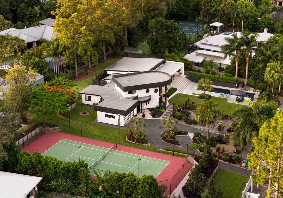 A Landmark Architectural Estate in One of Tanawha’s Finest Enclaves