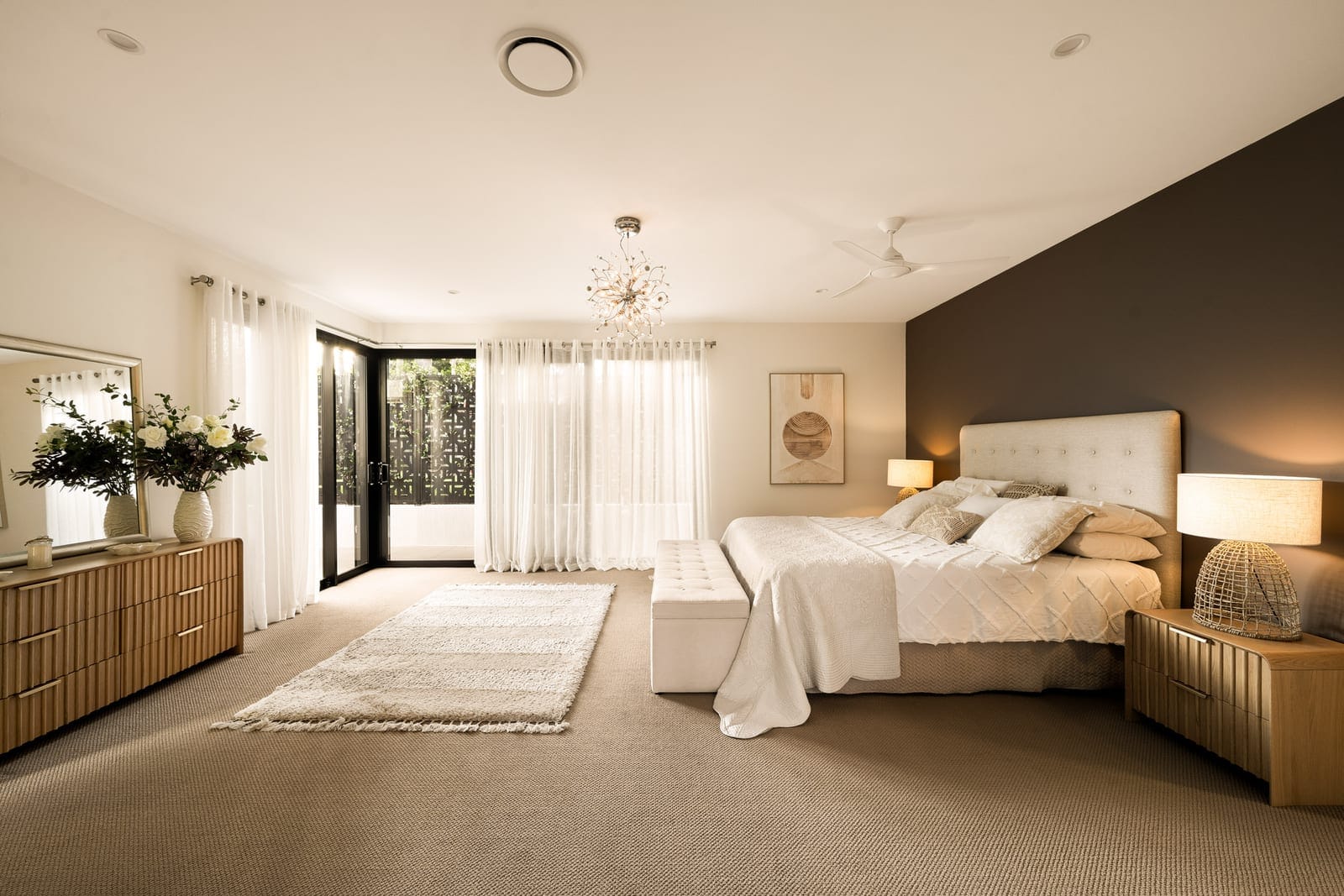 A Landmark Architectural Estate in One of Tanawha’s Finest Enclaves