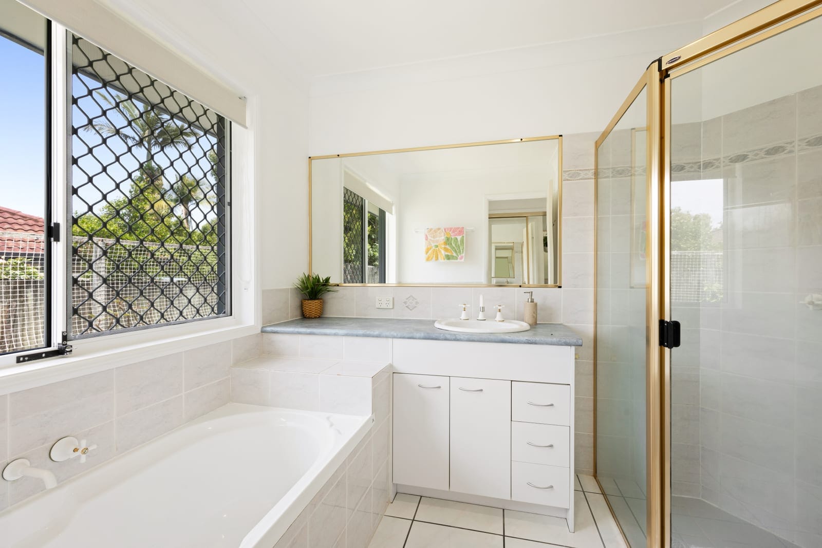 Prime Positioned Family Home in Sought-After Buderim Cul-de-Sac