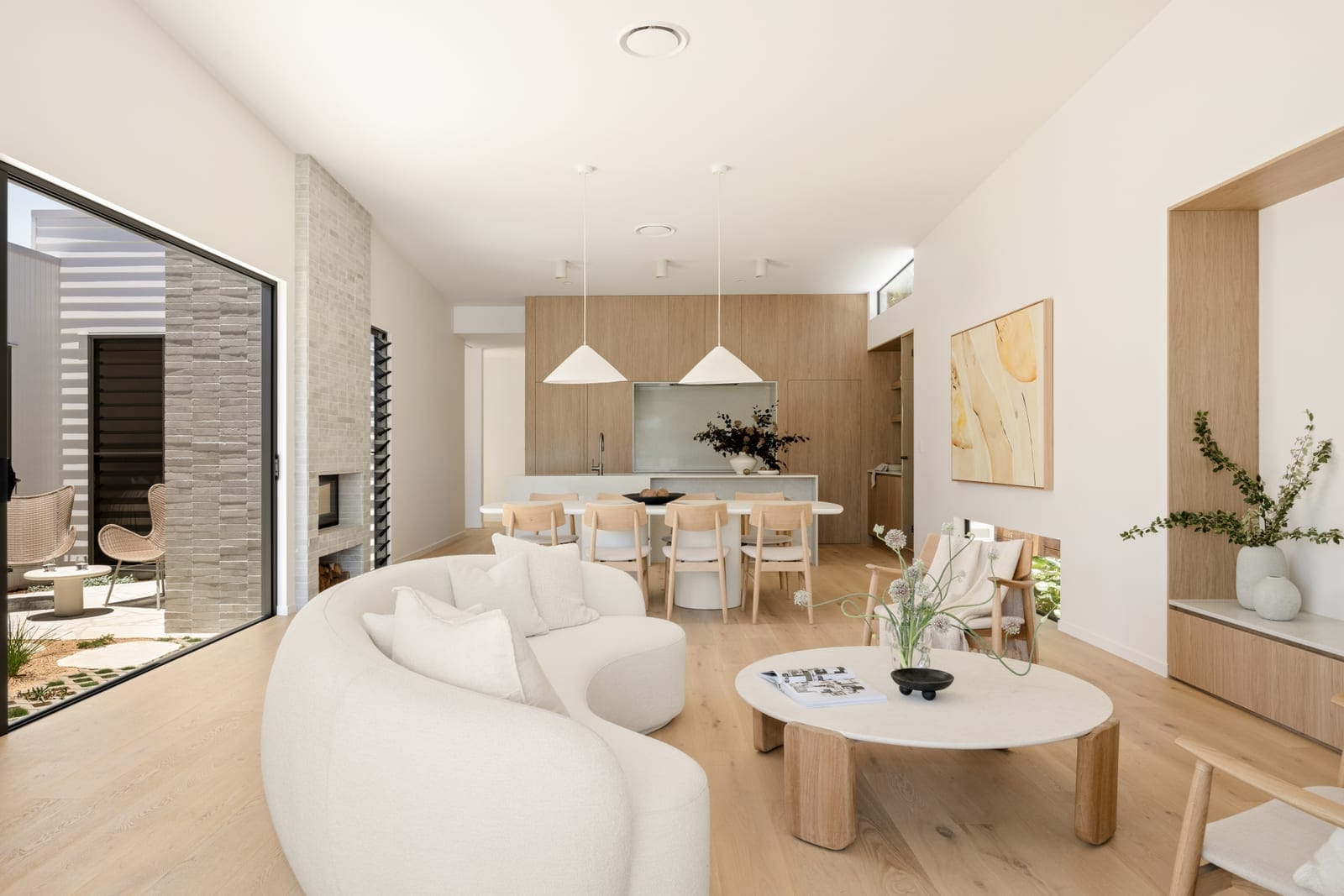 Architectural Coastal Luxury in the Heart of Buderim