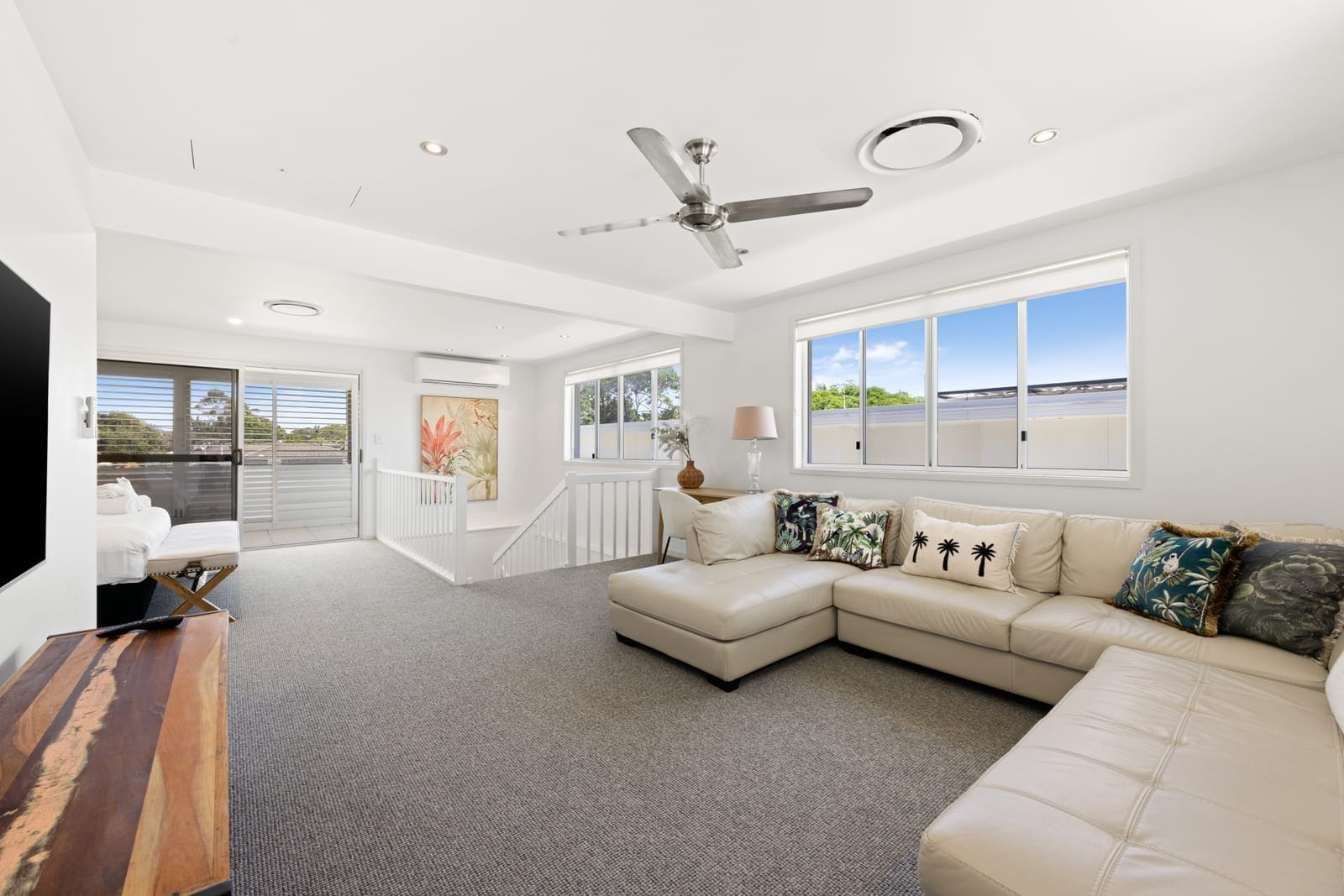 Blue-Chip Golden Triangle: Elevation, Light, Lifestyle, Location!