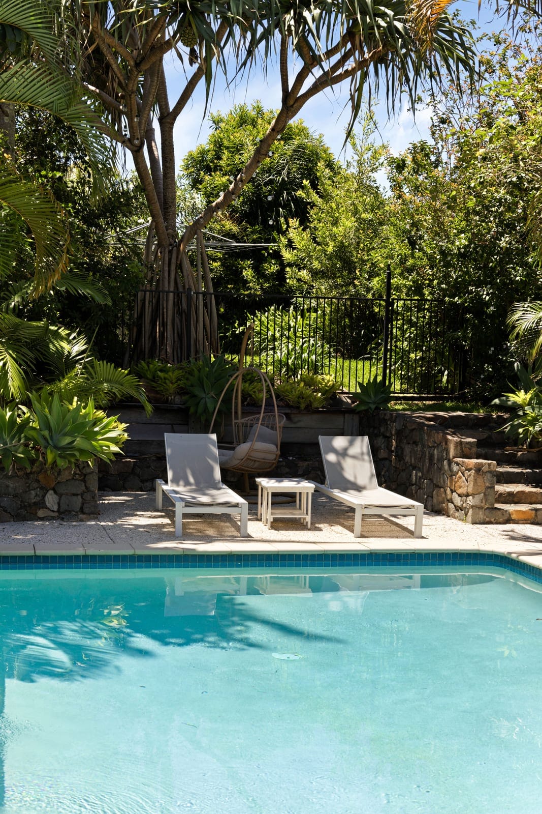 Blue-Chip Golden Triangle: Elevation, Light, Lifestyle, Location!