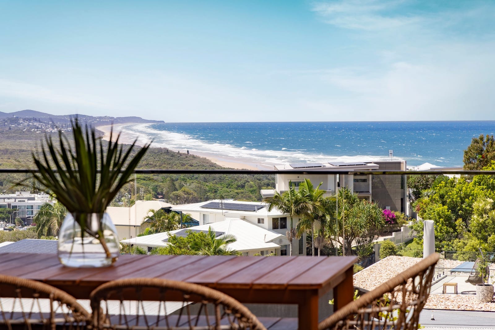Jaw-dropping north-facing white water ocean views