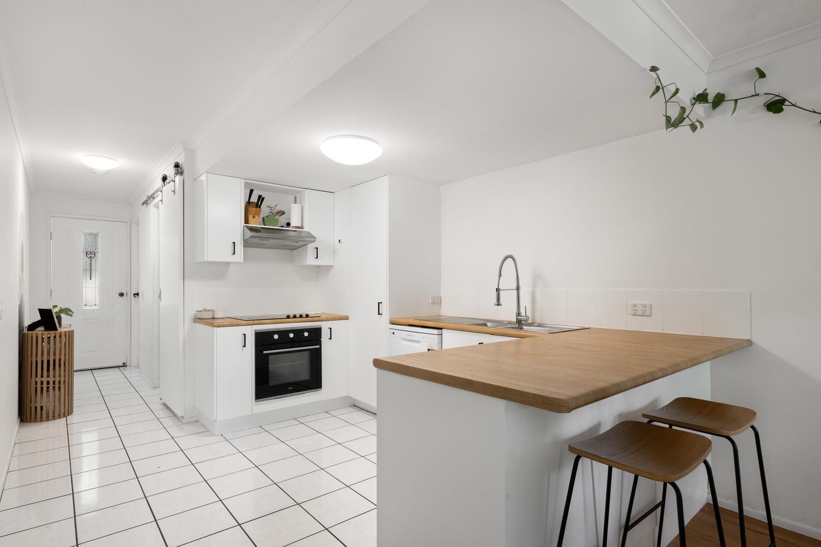 Quiet Mornings On Your Private Sunlit Courtyard in a Central Maroochydore Location