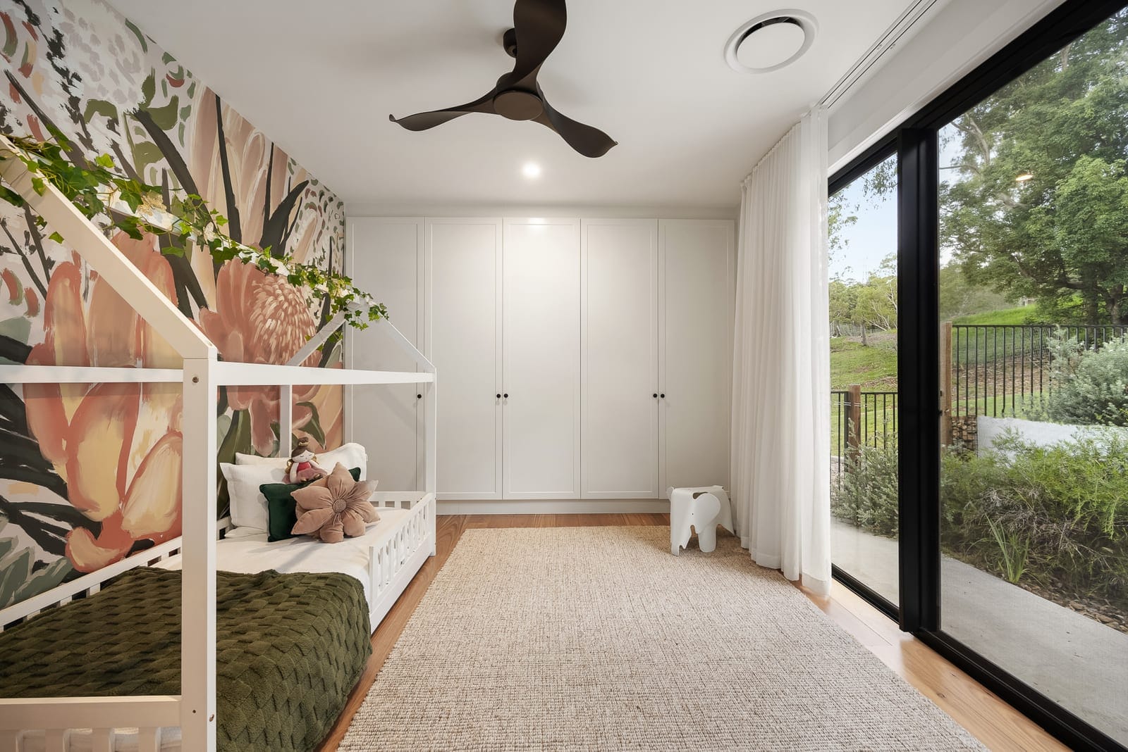 Zafer Estate - A Landmark Hinterland with Endless Lifestyle Possibilities
