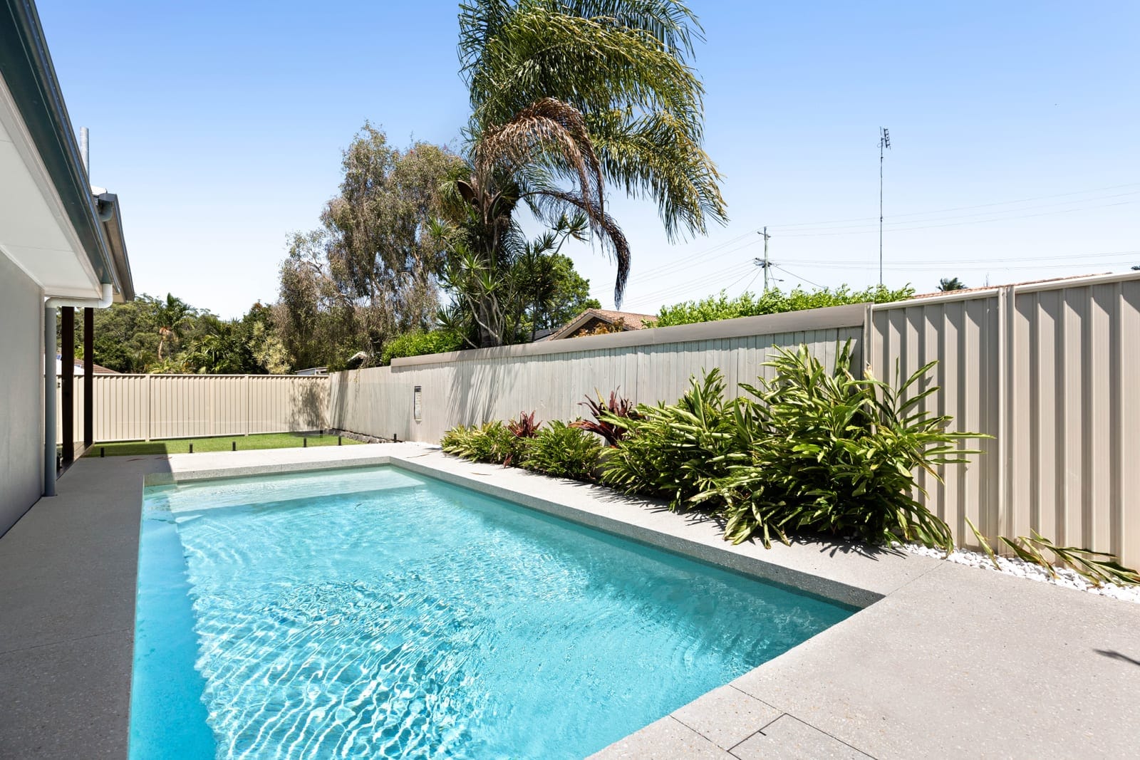 SOLD BY JAMIE VIBERT AND NAJ ELSAYED