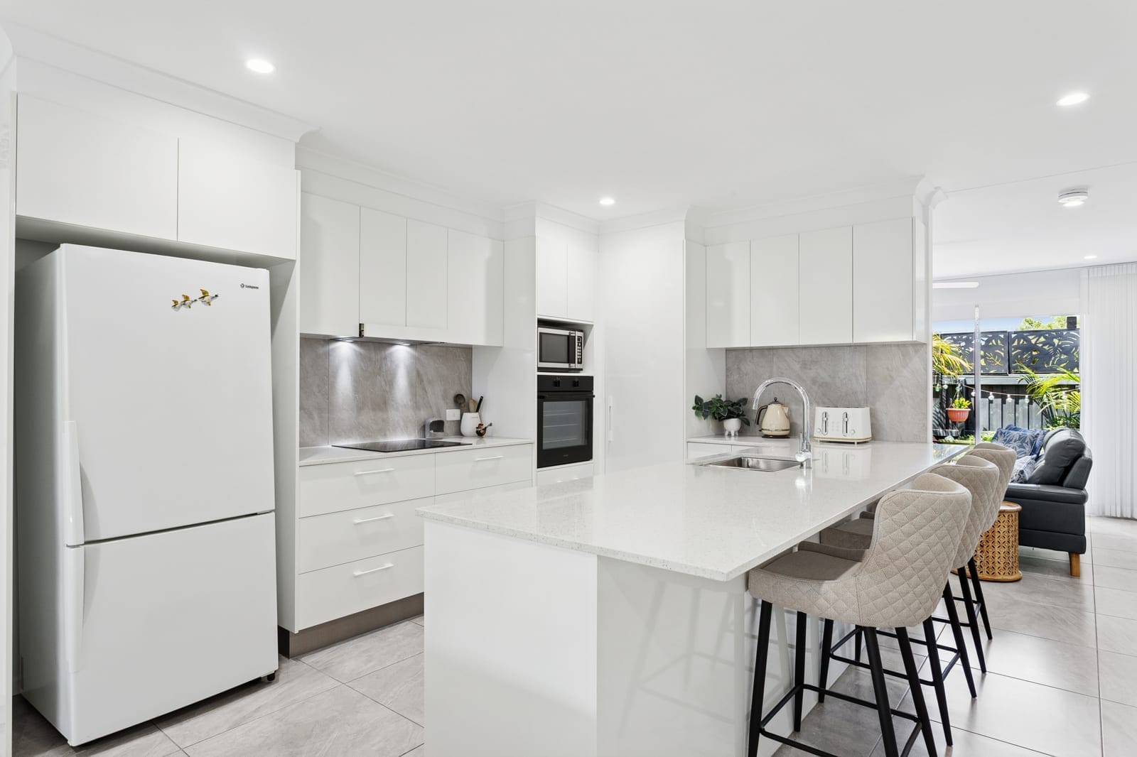 SOLD OFF-MARKET by Team Cassie Kennedy!