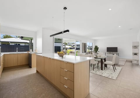 SOLD BY JAMIE VIBERT AND NAJ ELSAYED