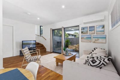 Stylish Townhouse in the Heart of Maroochydore