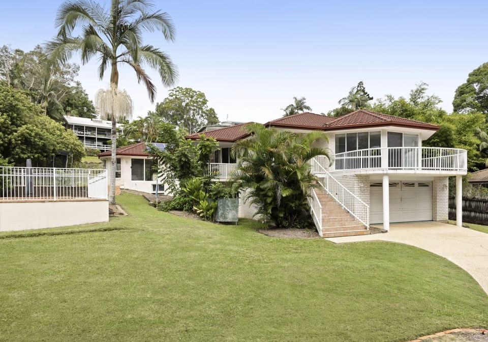 Renovation-Ready, Blue-Chip Pocket