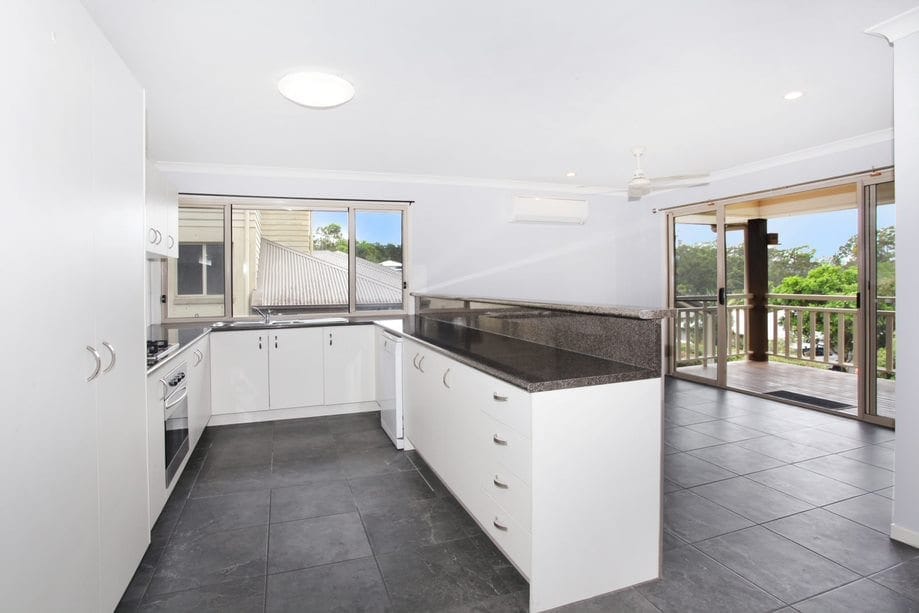 Renovated 4 Bed Home Opposite Parkland | Quiet Cul-de-Sac Location