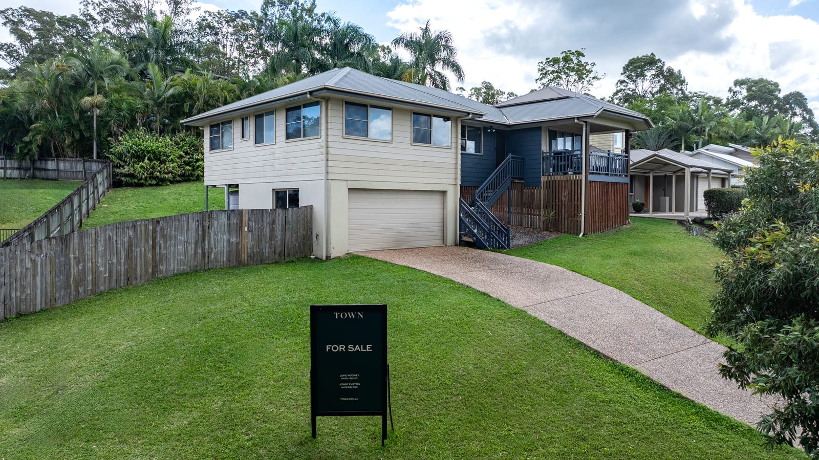 Renovated 4 Bed Home Opposite Parkland | Quiet Cul-de-Sac Location