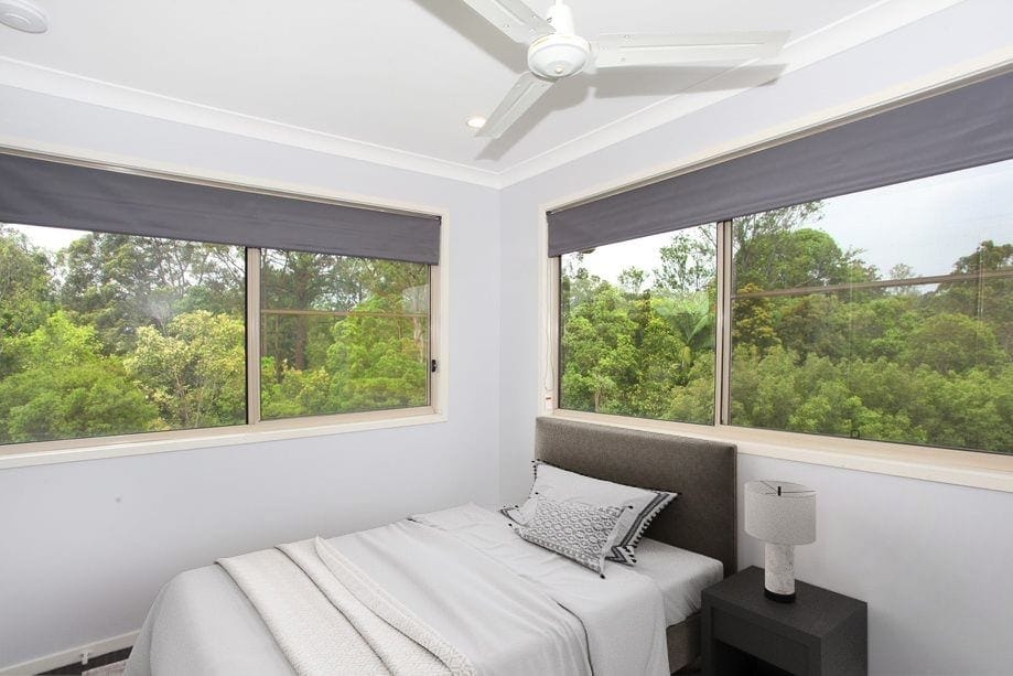 Renovated 4 Bed Home Opposite Parkland | Quiet Cul-de-Sac Location