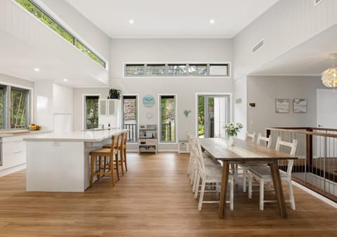 Private Forest Backdrop|Elevated Family Living