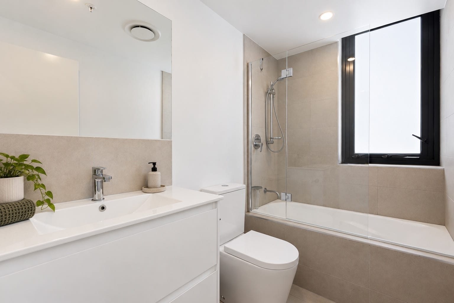 Sky-High Comfort in the Centre of It All - Vacant Possession