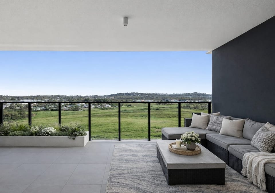 Sky-High Comfort in the Centre of It All