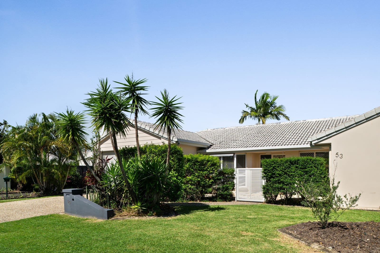 SOLD by Team Cassie Kennedy!