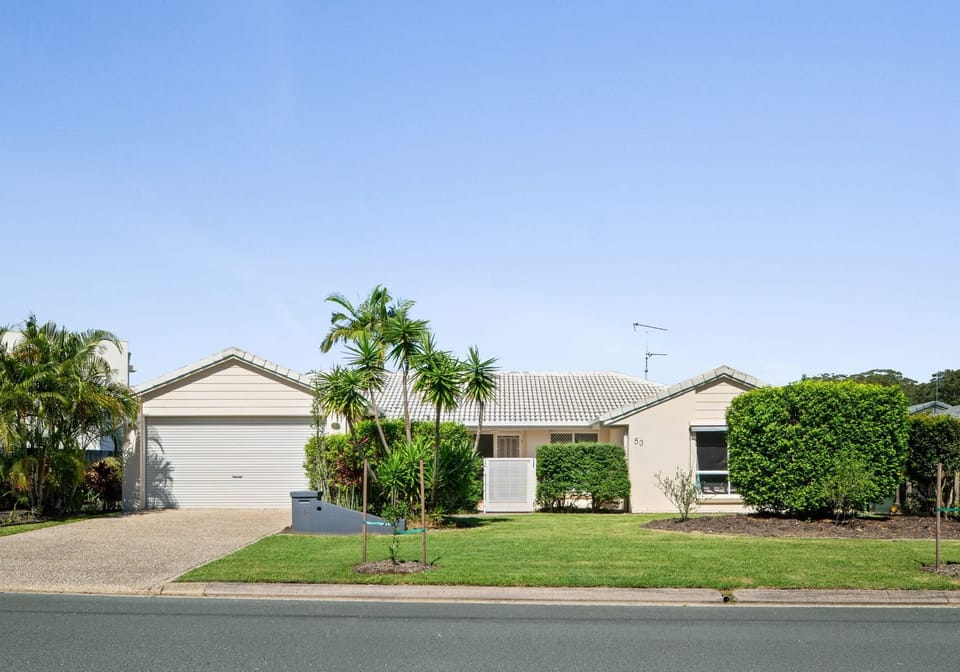 SOLD by Team Cassie Kennedy!