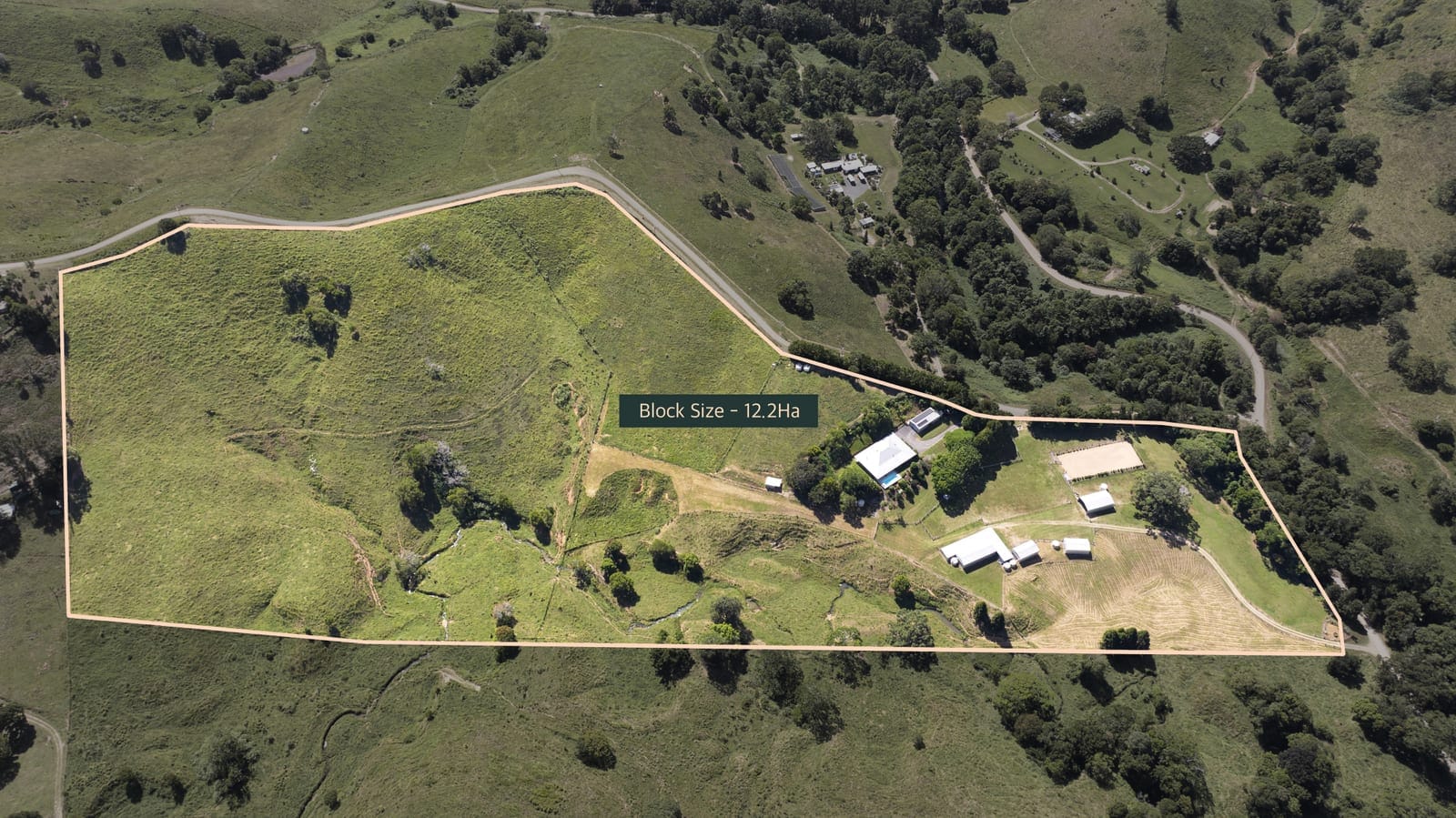 A Private Equestrian Estate With Mount Pinbarren As Your Horizon