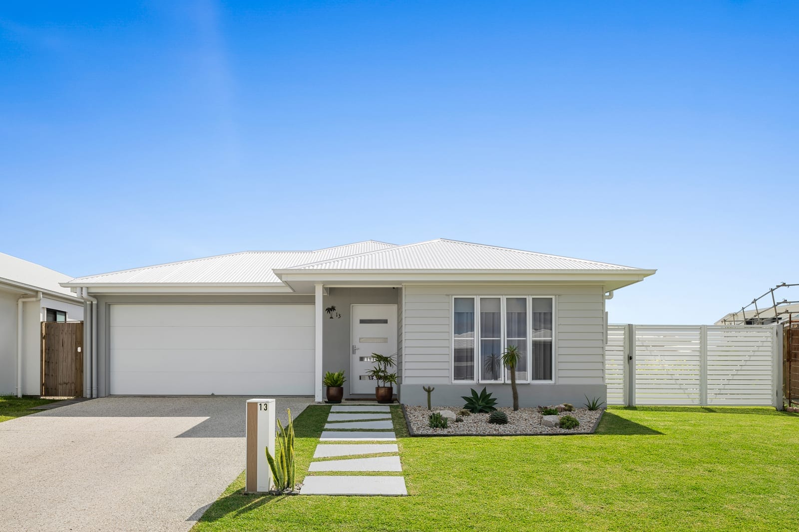 SOLD by Team Cassie Kennedy!