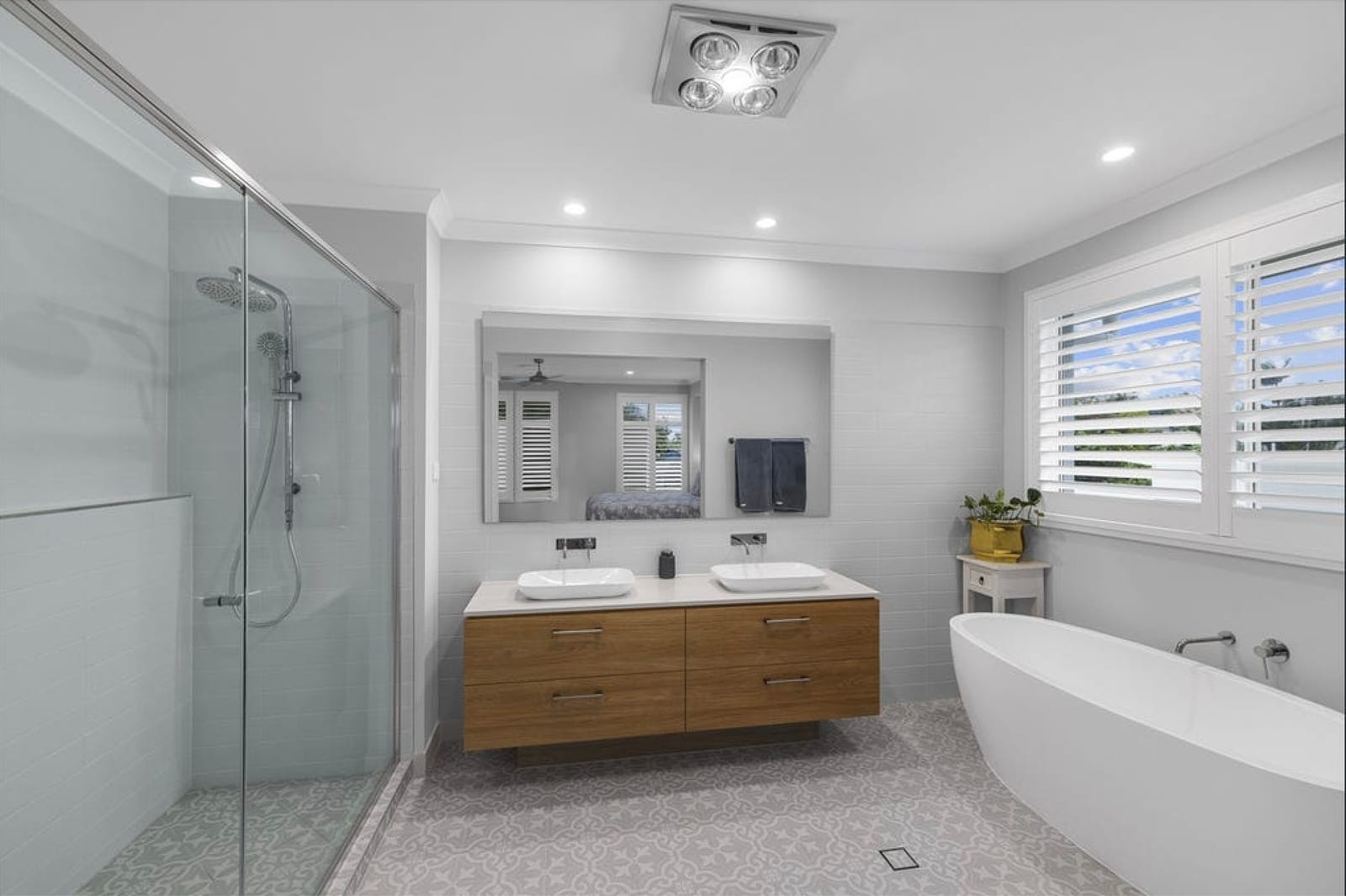 Luxury, Light & Lifestyle in Prestigious Beachside Mooloolaba