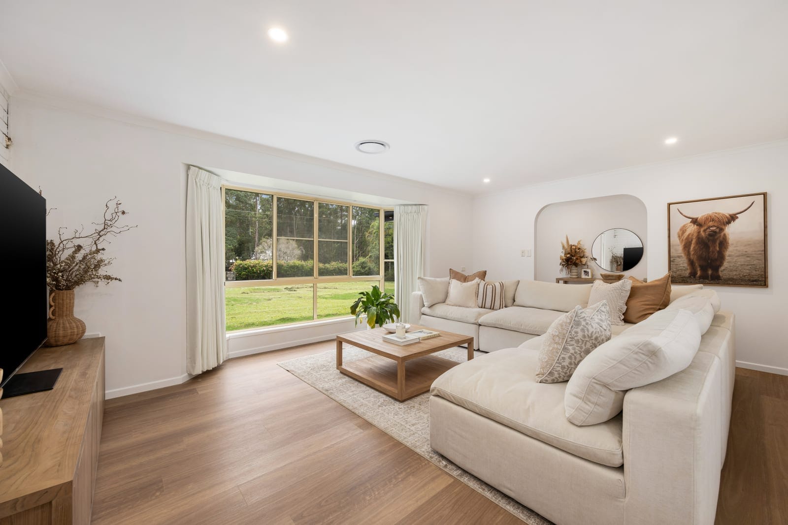 SOLD BY JAMIE VIBERT & NAJ ELSAYED