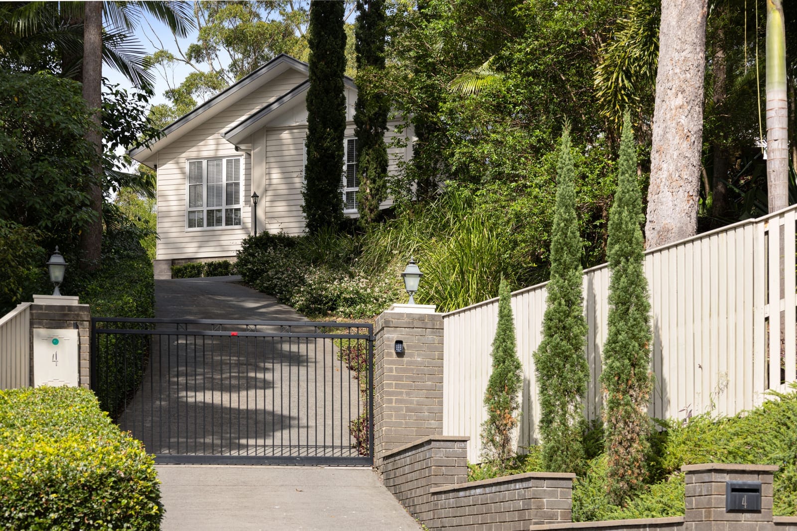 SOLD BY JAMIE VIBERT & NAJ ELSAYED