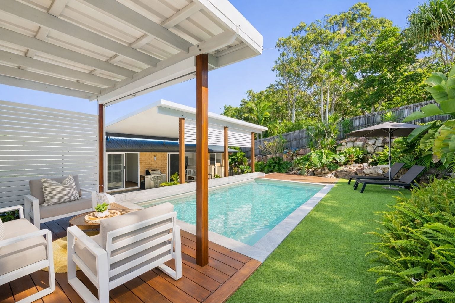 A Sought-After Combination of Space, Privacy and Coastal Lifestyle