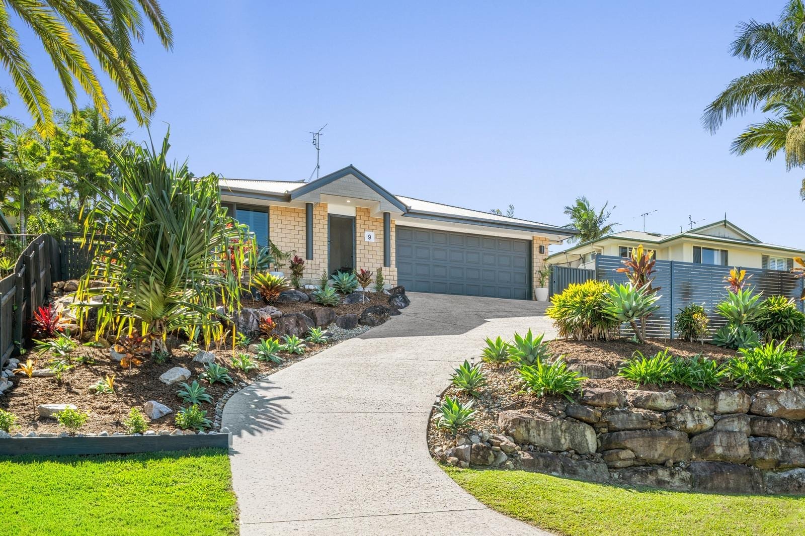 A Sought-After Combination of Space, Privacy and Coastal Lifestyle
