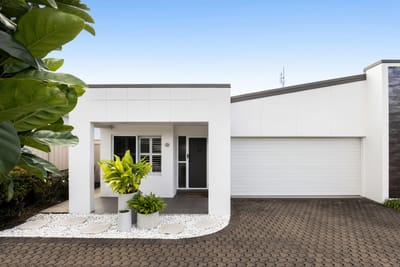 Sold By Ollie Lehmann