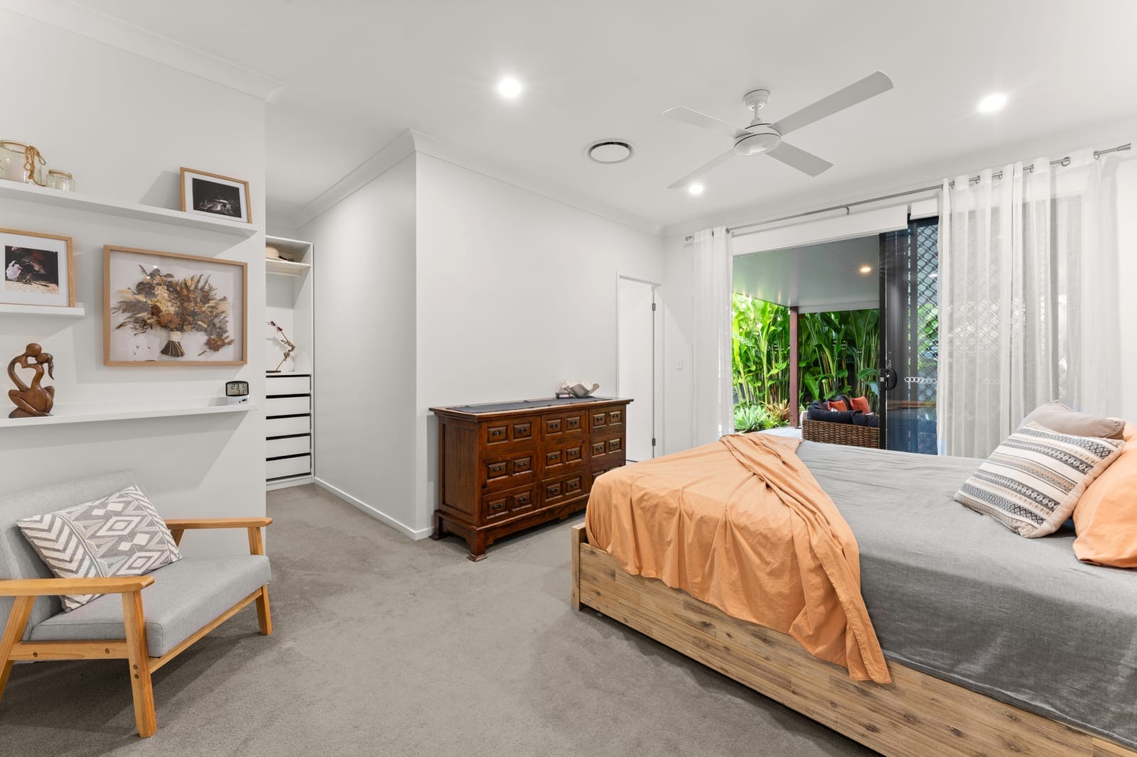 The Ultimate Family Upgrade - Space, Privacy & Lifestyle