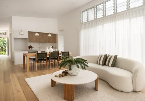 Stunning New Build Ready for Coastal Living