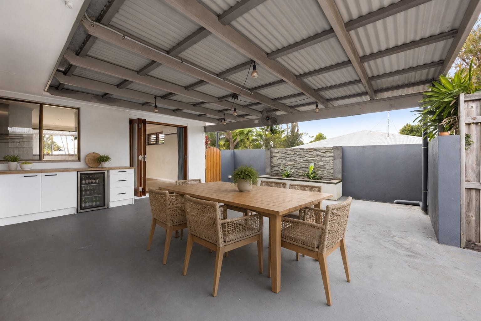 SOLD BY JAMIE VIBERT & NAJ ELSAYED