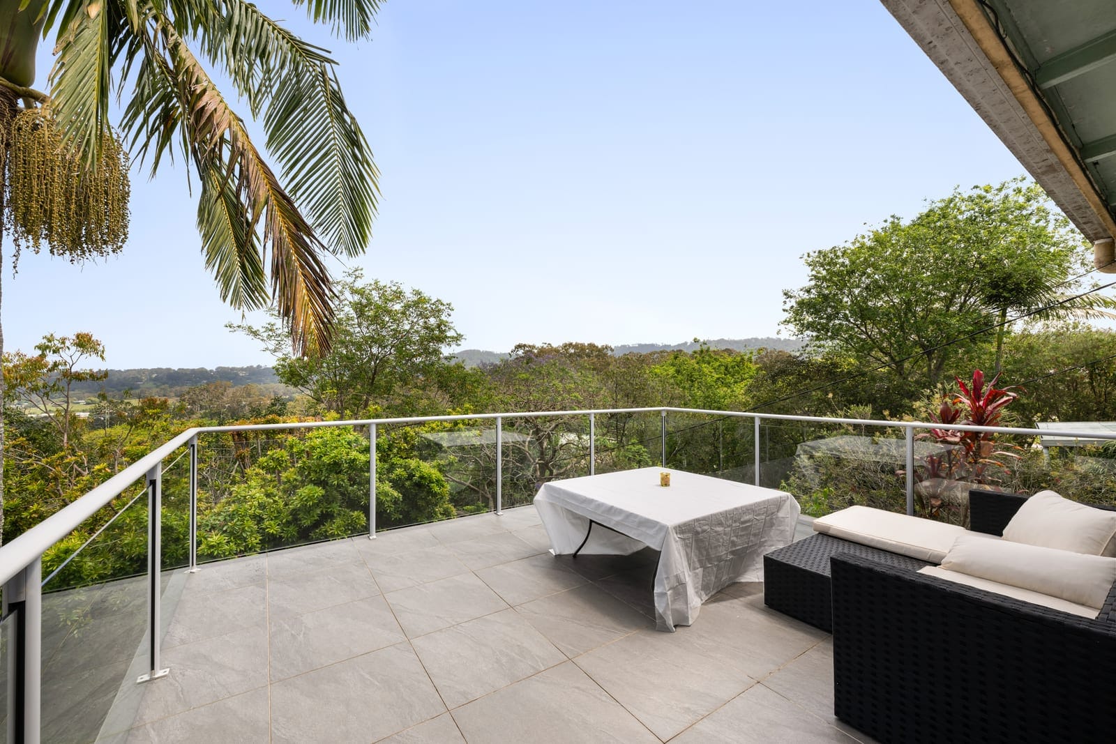 Elevated Hinterland Living with Character, Charm & Endless Potential