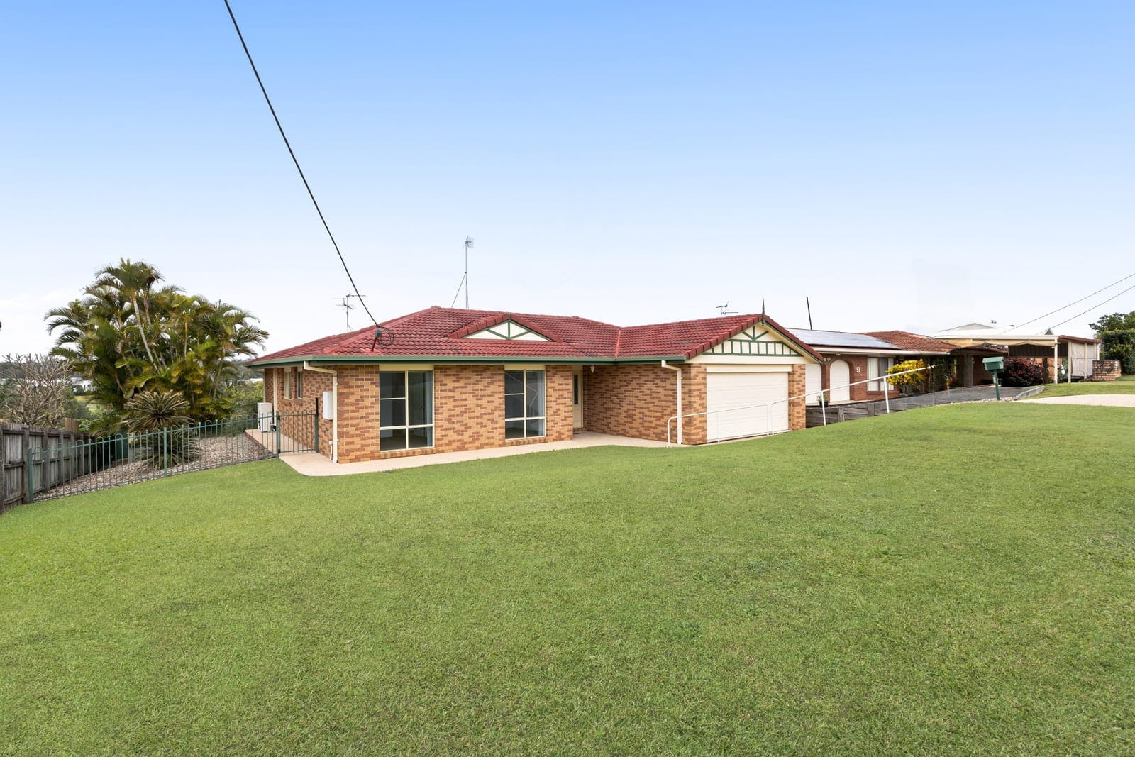 SOLD BY JAMIE VIBERT & NAJ ELSAYED