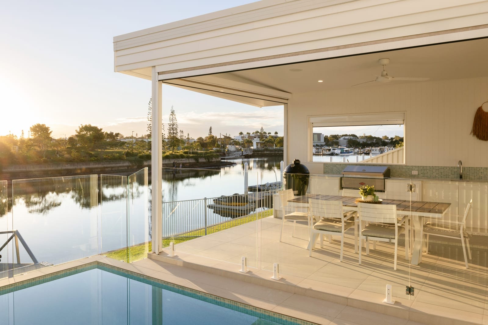 Elegant Entertainer: Waterfront with Pontoon & Ocean Access