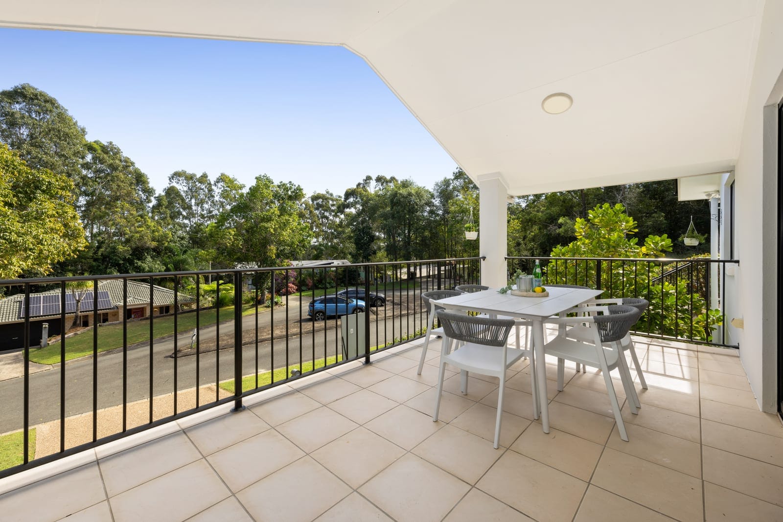 SOLD BY JAMIE VIBERT & NAJ ELSAYED